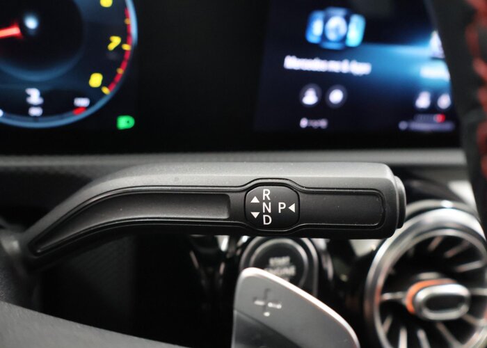 Mercedes-Benz CLA-Klasse 250 Premium