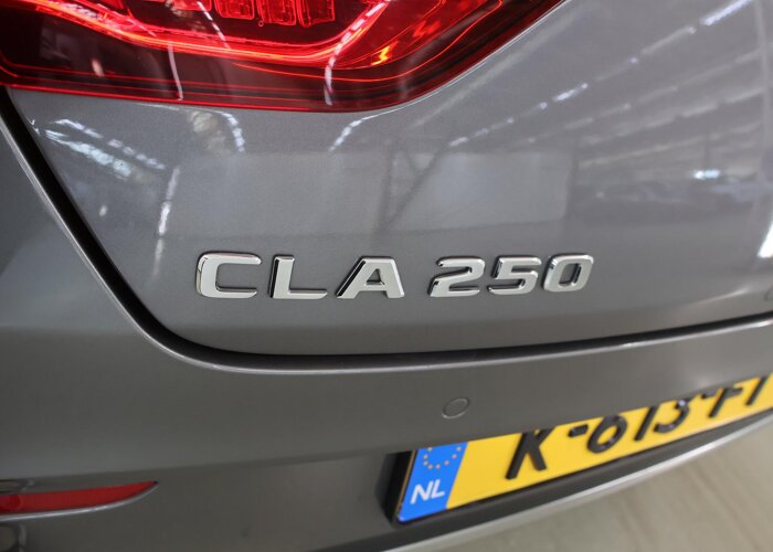 Mercedes-Benz CLA-Klasse 250 Premium