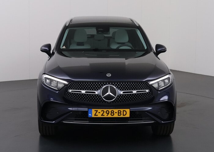 Mercedes-Benz GLC 300e 4MATIC AMG Line