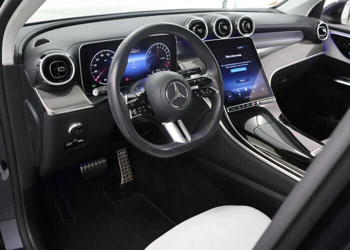 Mercedes-Benz GLC 300e 4MATIC AMG Line