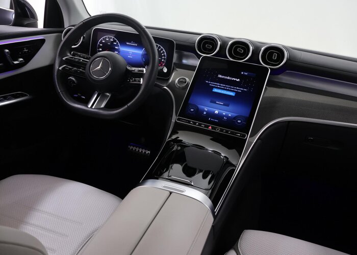 Mercedes-Benz GLC 300e 4MATIC AMG Line
