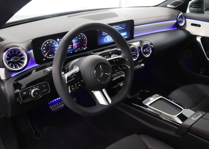 Mercedes-Benz CLA-Klasse 180 Business Solution AMG