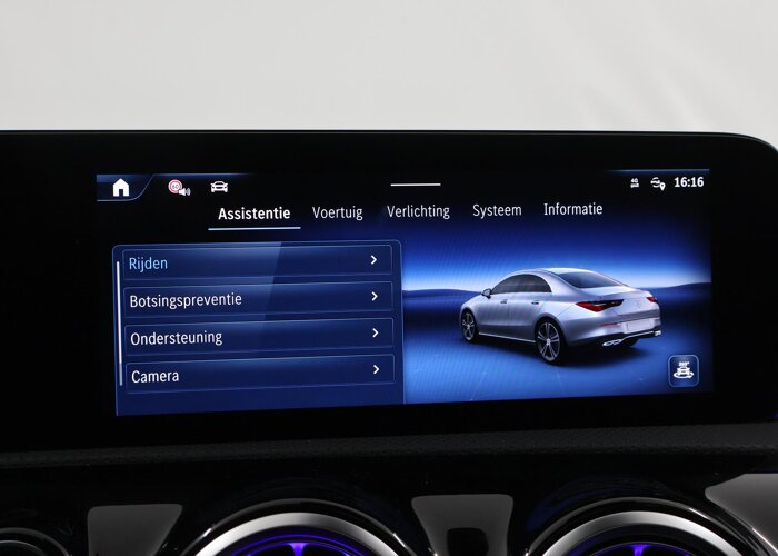 Mercedes-Benz CLA-Klasse 180 Business Solution AMG