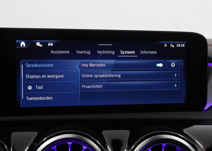 Mercedes-Benz CLA-Klasse 180 Business Solution AMG