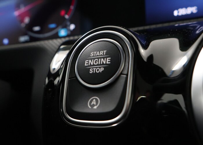 Mercedes-Benz CLA-Klasse 180 Business Solution AMG