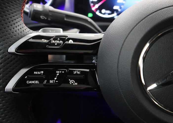 Mercedes-Benz CLA-Klasse 180 Business Solution AMG