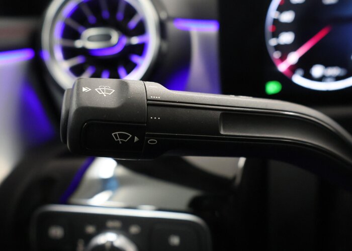 Mercedes-Benz CLA-Klasse 180 Business Solution AMG
