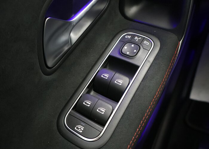 Mercedes-Benz CLA-Klasse 180 Business Solution AMG