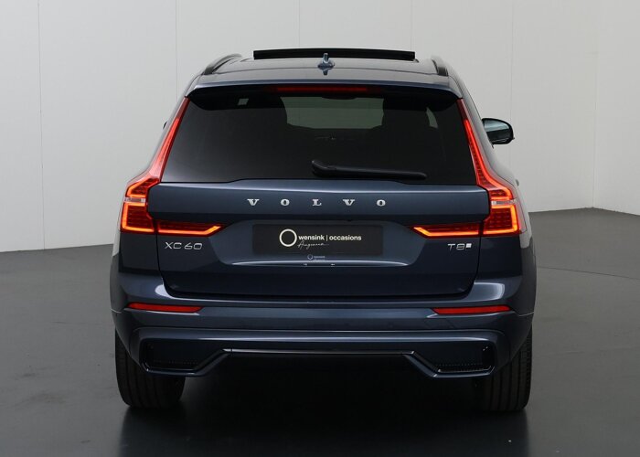 Volvo XC60 2.0 T8 Plug-in hybrid AWD Ultra Dark