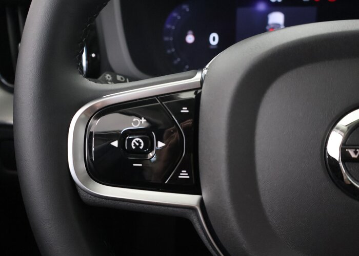 Volvo XC60 2.0 T8 Plug-in hybrid AWD Ultra Dark
