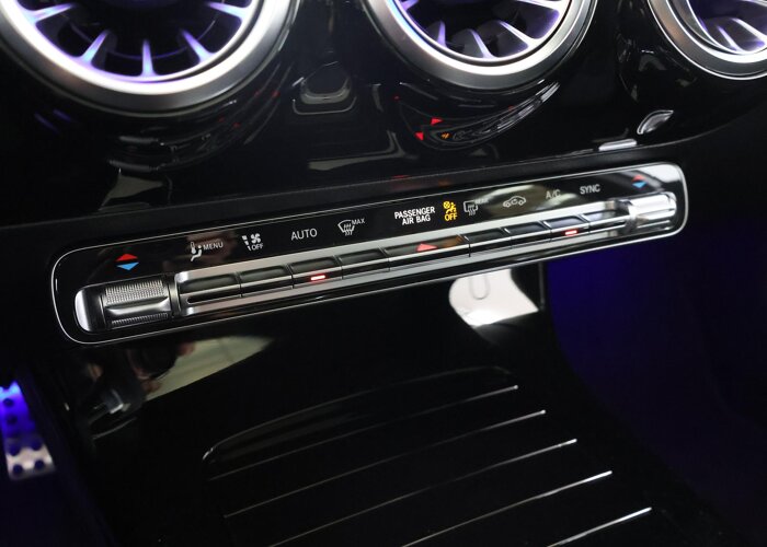 Mercedes-Benz A-Klasse 180 Business Solution AMG