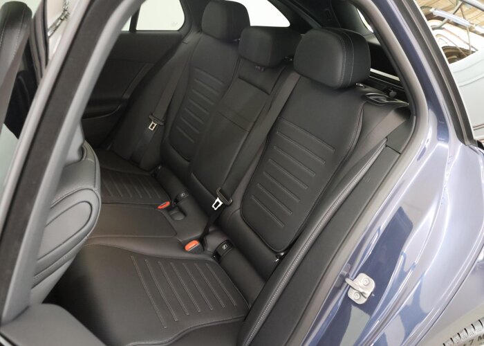 Mercedes-Benz C-Klasse Estate 300 e 140 Years Edition