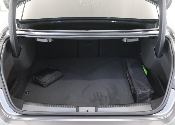 Mercedes-Benz CLA-Klasse 180 Business Solution AMG