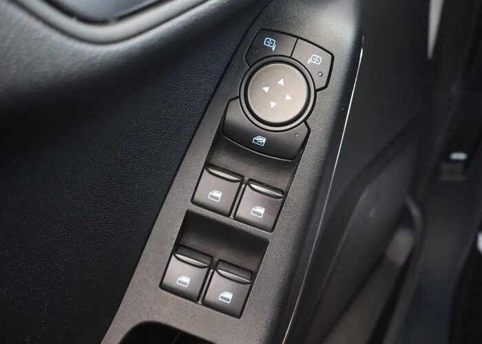 Ford Fiesta 1.0 EcoBoost Hybrid Titanium X