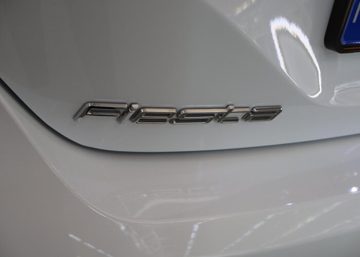 Ford Fiesta 1.0 EcoBoost Hybrid Titanium X