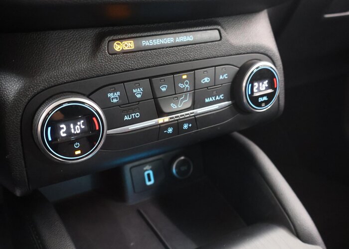 Ford Focus 1.0 EcoBoost Titanium Business