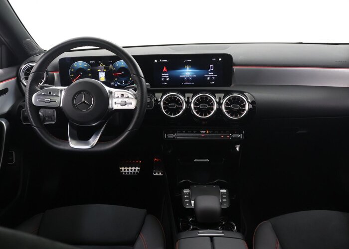 Mercedes-Benz A-Klasse 200 Business Solution AMG