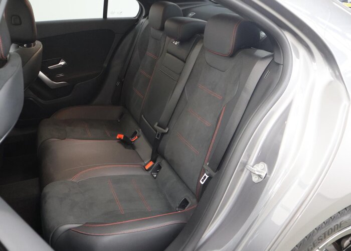 Mercedes-Benz A-Klasse 200 Business Solution AMG