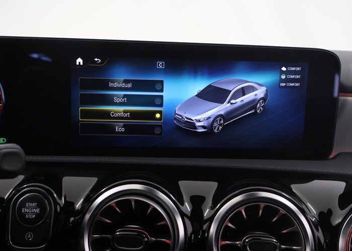 Mercedes-Benz A-Klasse 200 Business Solution AMG