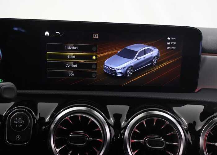 Mercedes-Benz A-Klasse 200 Business Solution AMG