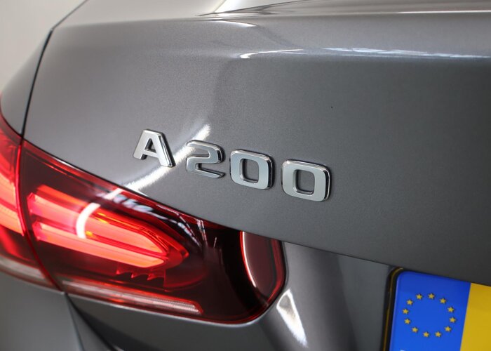 Mercedes-Benz A-Klasse 200 Business Solution AMG