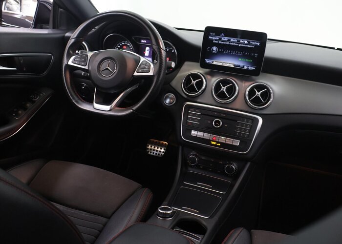 Mercedes-Benz CLA-Klasse Shooting Brake 180 Business Solution AMG