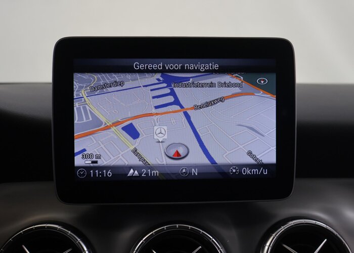 Mercedes-Benz CLA-Klasse Shooting Brake 180 Business Solution AMG