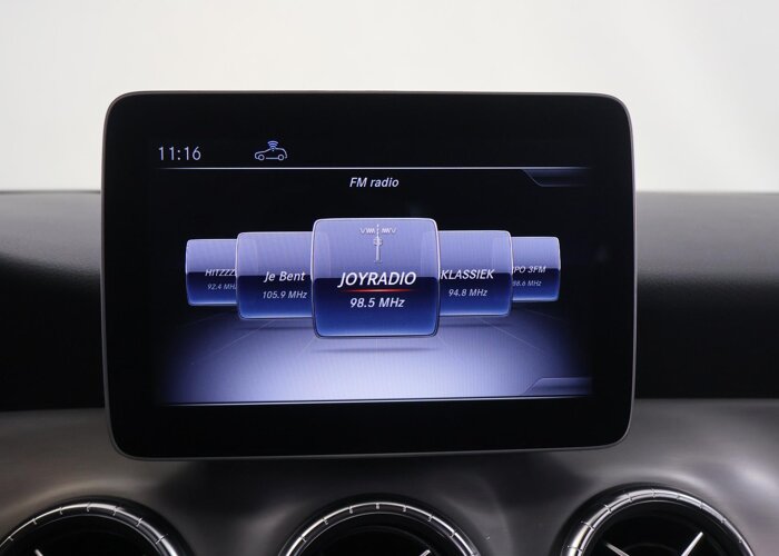 Mercedes-Benz CLA-Klasse Shooting Brake 180 Business Solution AMG