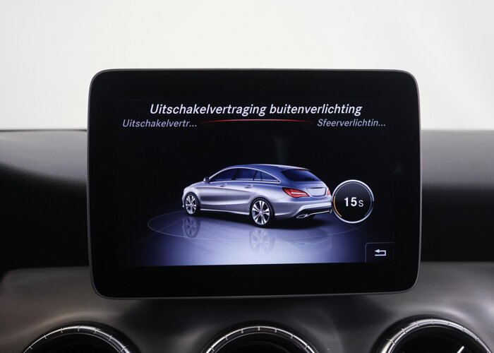 Mercedes-Benz CLA-Klasse Shooting Brake 180 Business Solution AMG