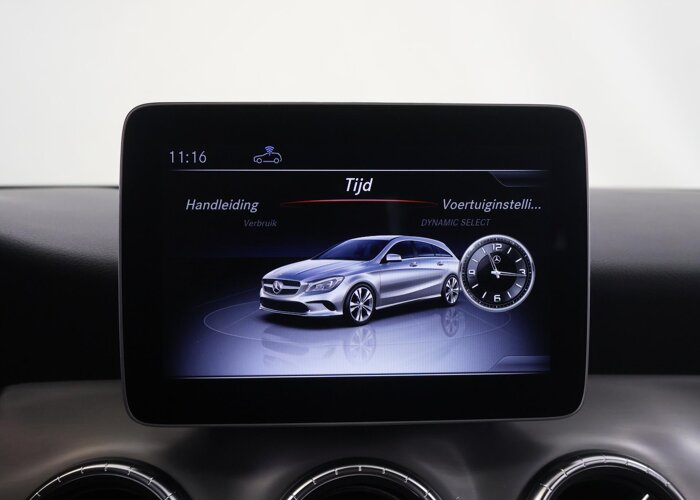 Mercedes-Benz CLA-Klasse Shooting Brake 180 Business Solution AMG