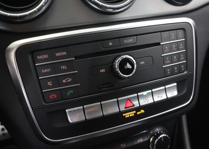 Mercedes-Benz CLA-Klasse Shooting Brake 180 Business Solution AMG