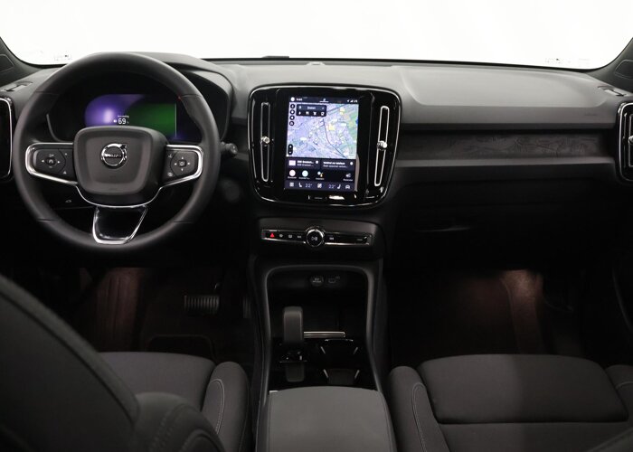 Volvo XC40 Single Motor Essential 69 kWh