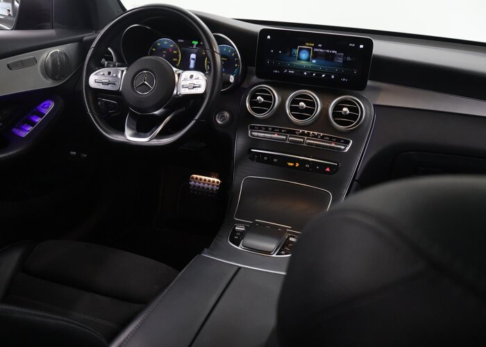 Mercedes-Benz GLC 300e 4MATIC Business Solution AMG