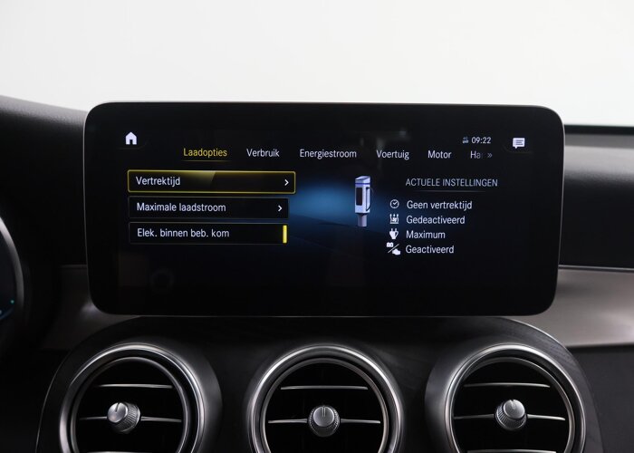Mercedes-Benz GLC 300e 4MATIC Business Solution AMG