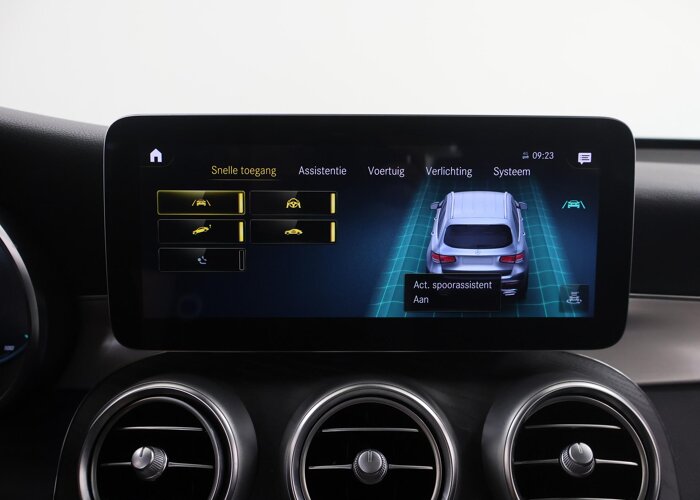 Mercedes-Benz GLC 300e 4MATIC Business Solution AMG