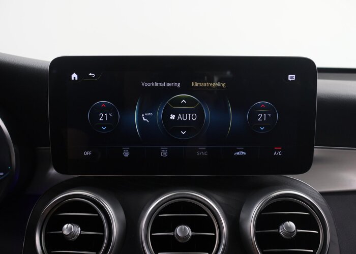 Mercedes-Benz GLC 300e 4MATIC Business Solution AMG
