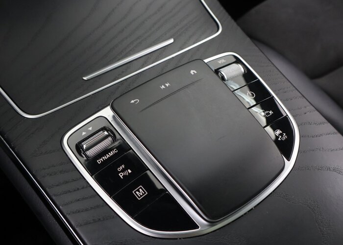 Mercedes-Benz GLC 300e 4MATIC Business Solution AMG