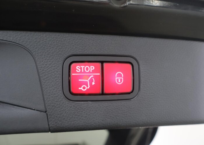 Mercedes-Benz GLC 300e 4MATIC Business Solution AMG