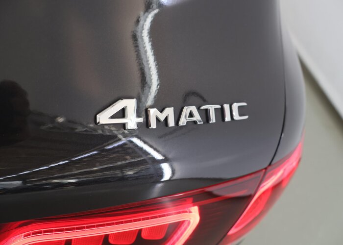 Mercedes-Benz GLC 300e 4MATIC Business Solution AMG