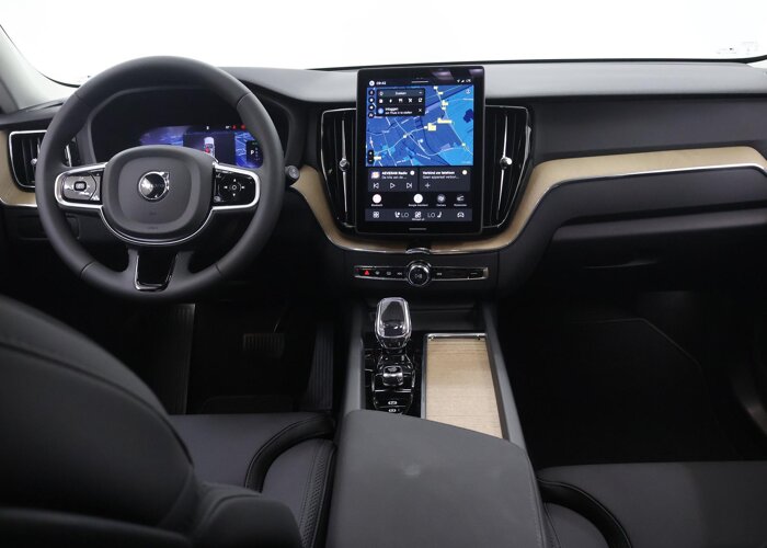 Volvo XC60 2.0 T8 Plug-in hybrid AWD Plus Dark