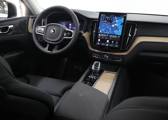 Volvo XC60 2.0 T8 Plug-in hybrid AWD Plus Dark