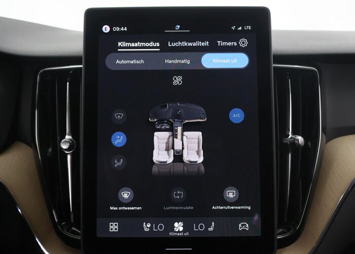 Volvo XC60 2.0 T8 Plug-in hybrid AWD Plus Dark