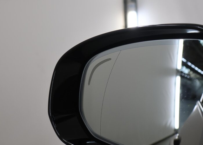 Volvo XC60 2.0 T8 Plug-in hybrid AWD Plus Dark
