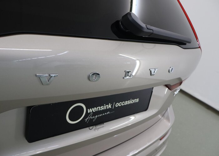 Volvo XC60 2.0 T8 Plug-in hybrid AWD Plus Dark
