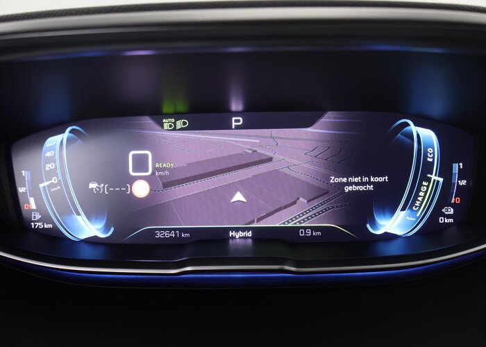 Peugeot 3008 1.6 HYbrid4 300 GT