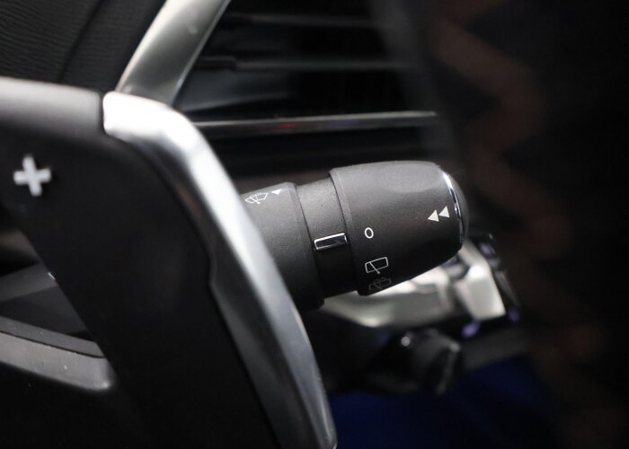 Peugeot 3008 1.6 HYbrid4 300 GT