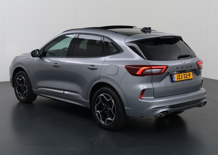Ford Kuga 2.5 PHEV ST-Line X
