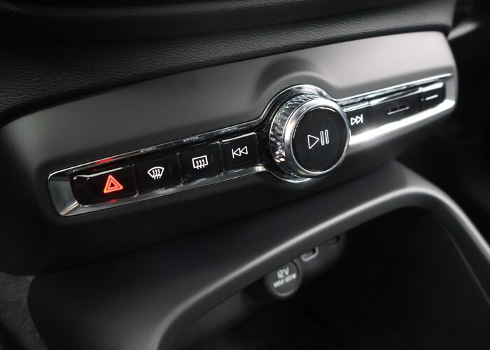 Volvo XC40 Single Motor Essential 69 kWh