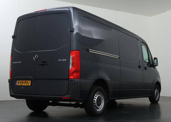 Mercedes-Benz Sprinter 211 CDI L2 H1