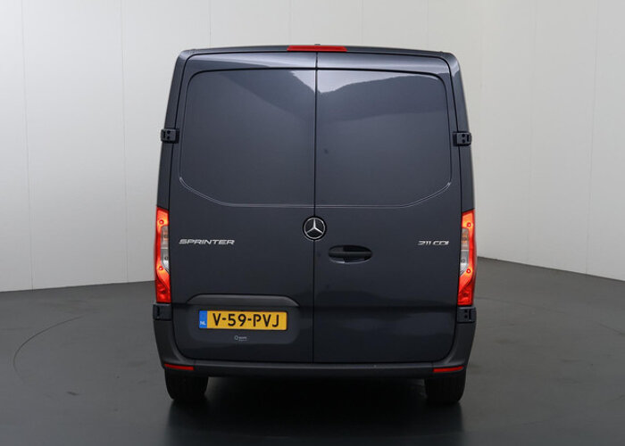 Mercedes-Benz Sprinter 211 CDI L2 H1